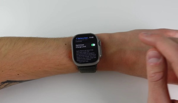 Trucs et astuces Apple Watch Ultra [5 Tips] Sirène, mode nuit et etc.