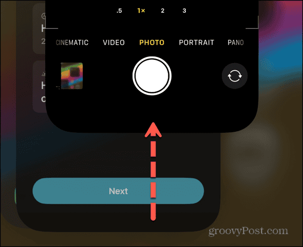 sélecteur d'application iPhone en faisant glisser l'application vers le haut pour la fermer sélecteur d'application iPhone en faisant glisser l'application vers le haut pour la fermer