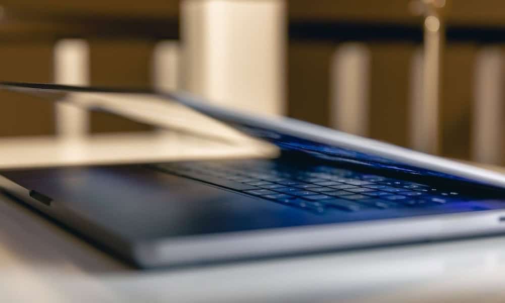 Pourquoi votre prochain ordinateur portable devrait-il être équipé d’un écran OLED : les avantages qui changent la donne
